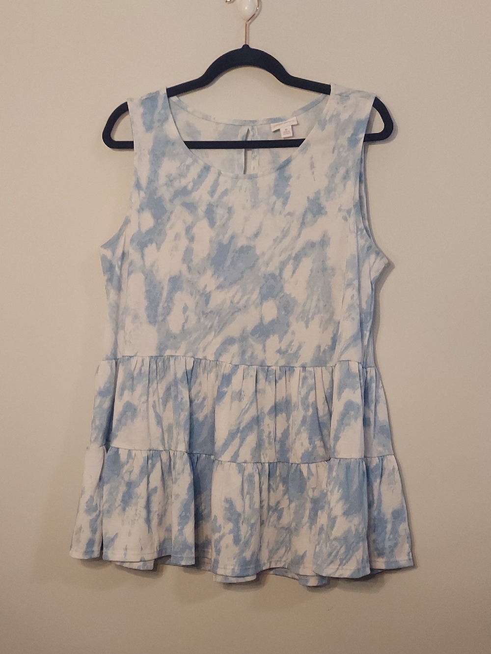 LuLaRoe Eliana Blue and White Tie-Dye Tank Top, M